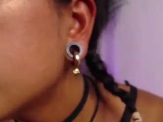 Briellaa nude and sexy before cam for live chat