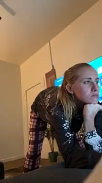 ClumsyLink nude stripping on cam for live sex video chat