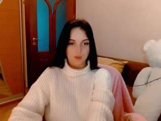CocoChanel777 nude and sexy before cam for live chat