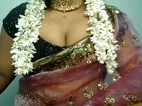 Dhiyapink nude stripping on cam for live sex video chat