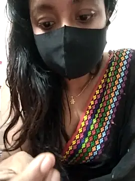 Dil-Ka-Radhika nude stripping on cam for live sex video chat