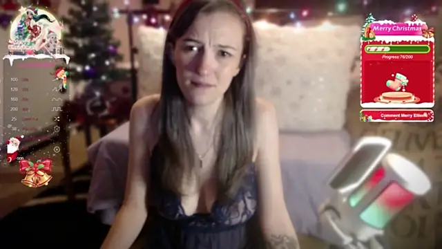 EllieeRose nude stripping on cam for live sex video chat