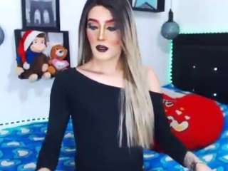 Gabythequeenss nude and sexy before cam for live chat