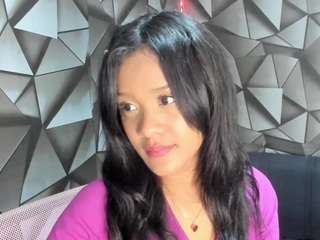 HannaxK nude and sexy before cam for live chat