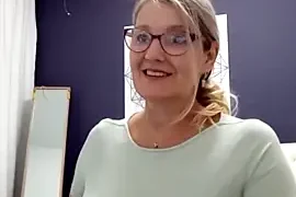 irinamaux nude stripping on cam for live sex video chat