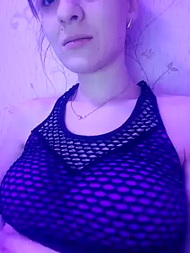 juliabant666 nude stripping on cam for live sex video chat