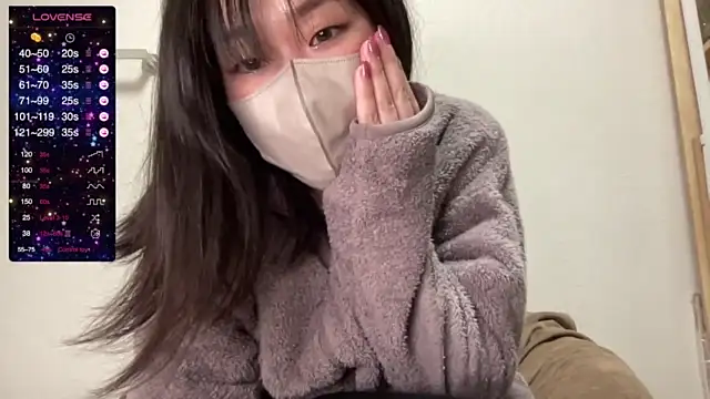 minami1129 nude stripping on cam for live sex video chat