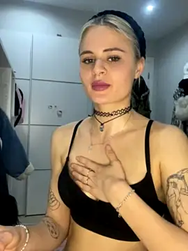MysticLuna nude stripping on cam for live sex video chat