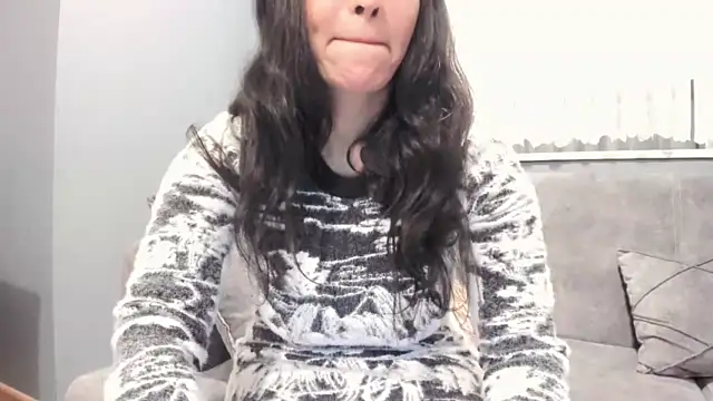 photomodellll nude stripping on cam for live sex video chat