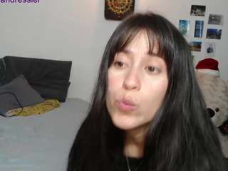Sarahdressler nude and sexy before cam for live chat