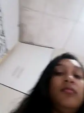 Sexy_Sanju_ nude stripping on cam for live sex video chat