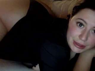 Sicilian-Queen nude and sexy before cam for live chat