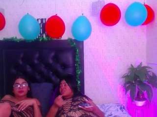 Yulitzaa nude and sexy before cam for live chat
