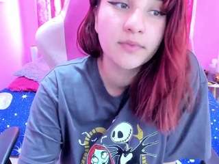 A_Littleprincess nude and sexy before cam for live chat