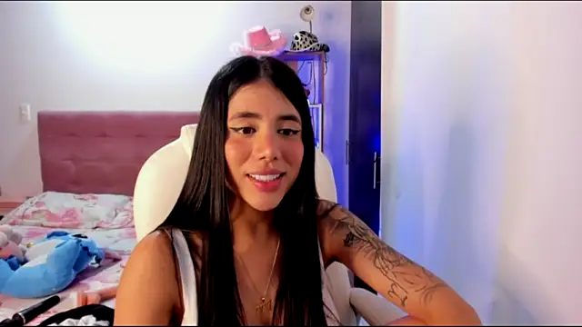 Abril1_ nude stripping on cam for live sex video chat