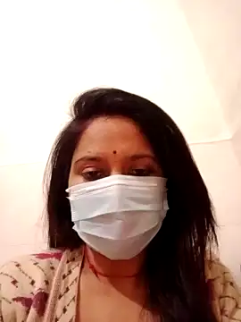 Aishwaryaa_69 nude stripping on cam for live sex video chat