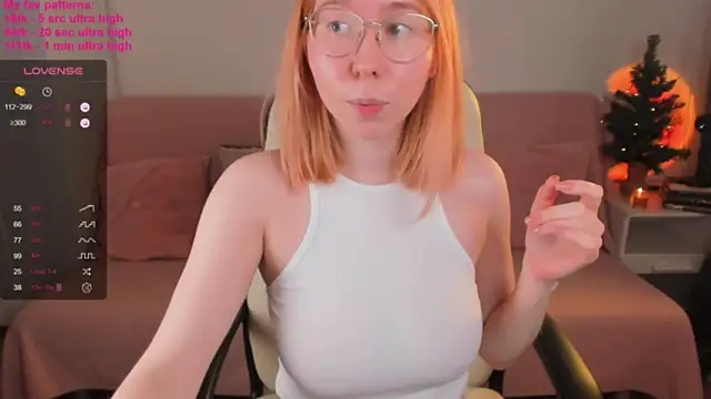 alice_tenderly nude stripping on cam for live sex video chat