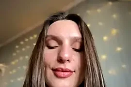 ArtistAnn nude stripping on cam for live sex video chat