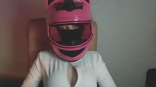 Biker_supergirl nude stripping on cam for live sex video chat