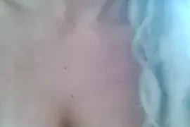 Camuniz nude stripping on cam for live sex video chat