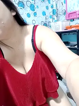 ChubbySexyMommy_17 nude stripping on cam for live sex video chat