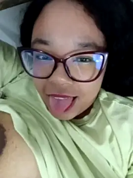 dilanyx nude stripping on cam for live sex video chat