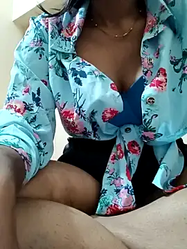 Divya_Tamilgirl nude stripping on cam for live sex video chat
