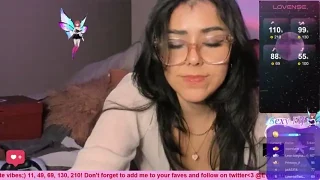 Evie-Luna nude stripping on cam for live sex video chat