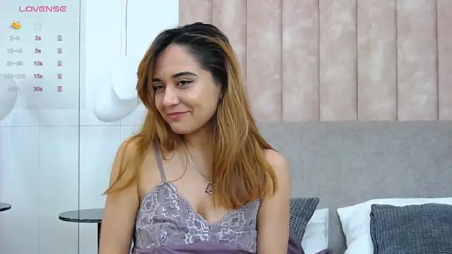 Gabriella_Wils nude stripping on cam for live sex video chat