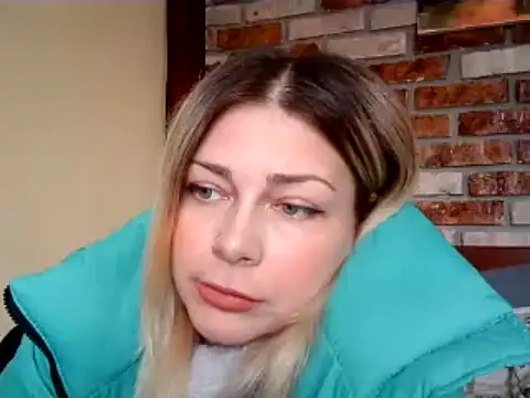 HarleyQuinn_69 nude stripping on cam for live sex video chat