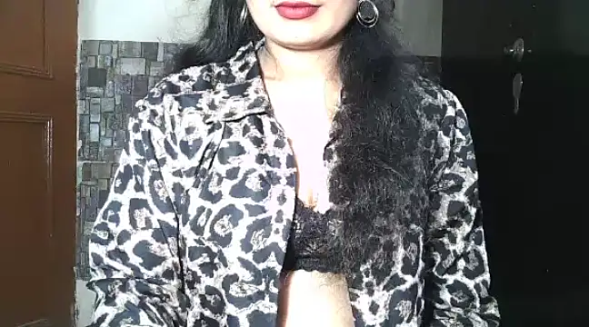 HOT-ROOHI nude stripping on cam for live sex video chat