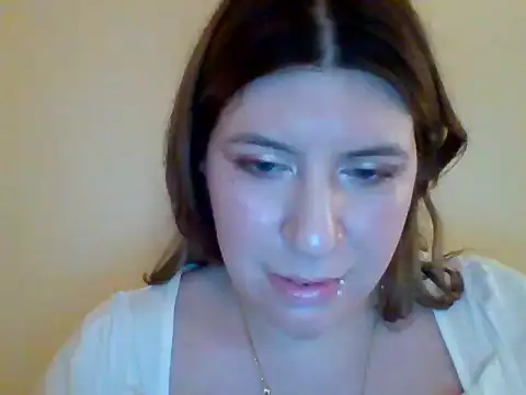 HYPHYtype nude stripping on cam for live sex video chat
