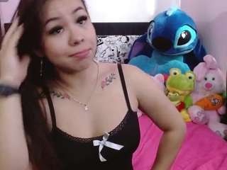 Isabella-24 nude and sexy before cam for live chat