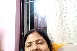 kimmyy1 nude stripping on cam for live sex video chat