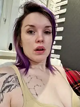 LazyTanukii nude stripping on cam for live sex video chat