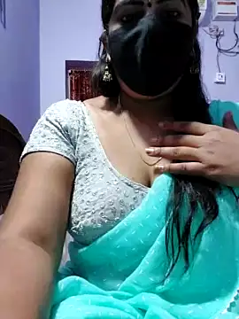 lissaa143 nude stripping on cam for live sex video chat