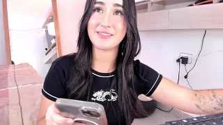 maddie_garcia1 nude stripping on cam for live sex video chat