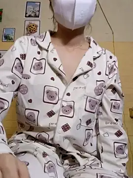 Mila-white nude stripping on cam for live sex video chat