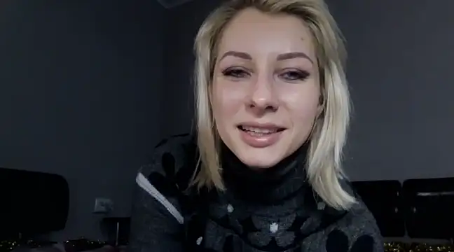 MissSweet_Margot nude stripping on cam for live sex video chat