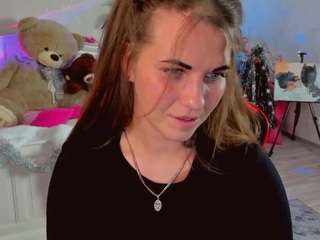 Monro-jeans nude and sexy before cam for live chat