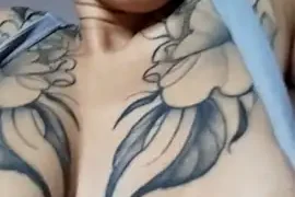 Nadiasexy nude stripping on cam for live sex video chat