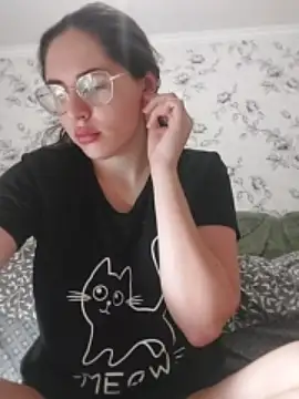 NikkiBenc nude stripping on cam for live sex video chat