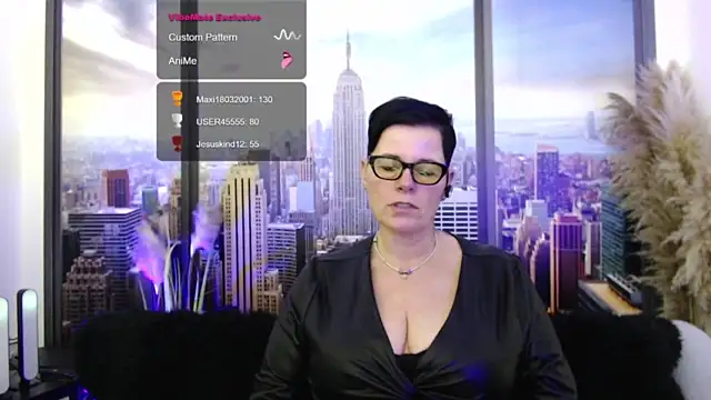 ninarandmann nude stripping on cam for live sex video chat