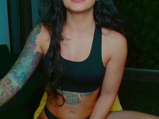 NNNoir nude and sexy before cam for live chat