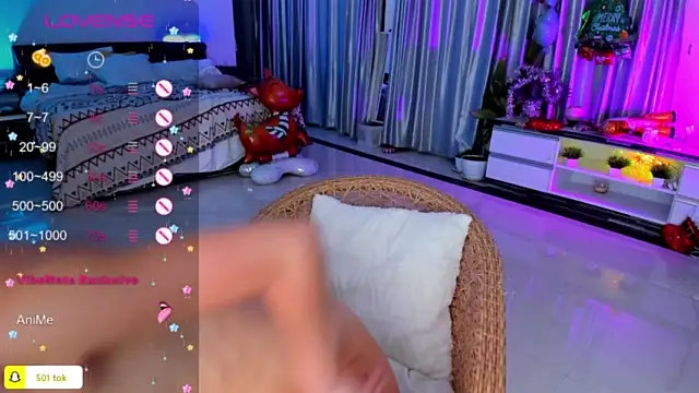 PrincessVS nude stripping on cam for live sex video chat