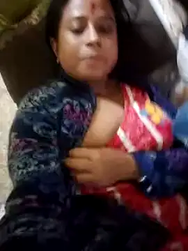 Rajarani9800 nude stripping on cam for live sex video chat