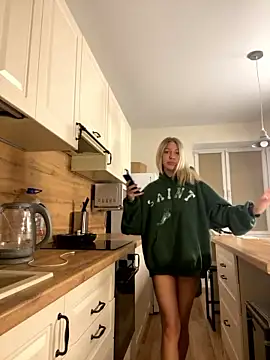 sandrawoow nude stripping on cam for live sex video chat