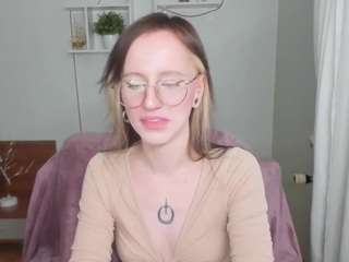 ShayaLake nude and sexy before cam for live chat