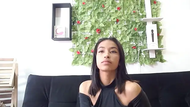 ShopiaJuly_ nude stripping on cam for live sex video chat