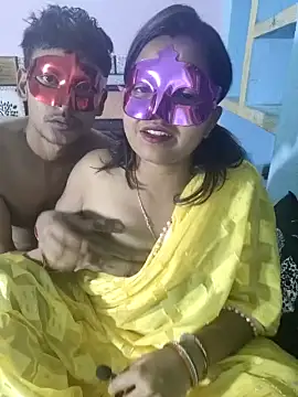 Soniya_cpl44 nude stripping on cam for live sex video chat